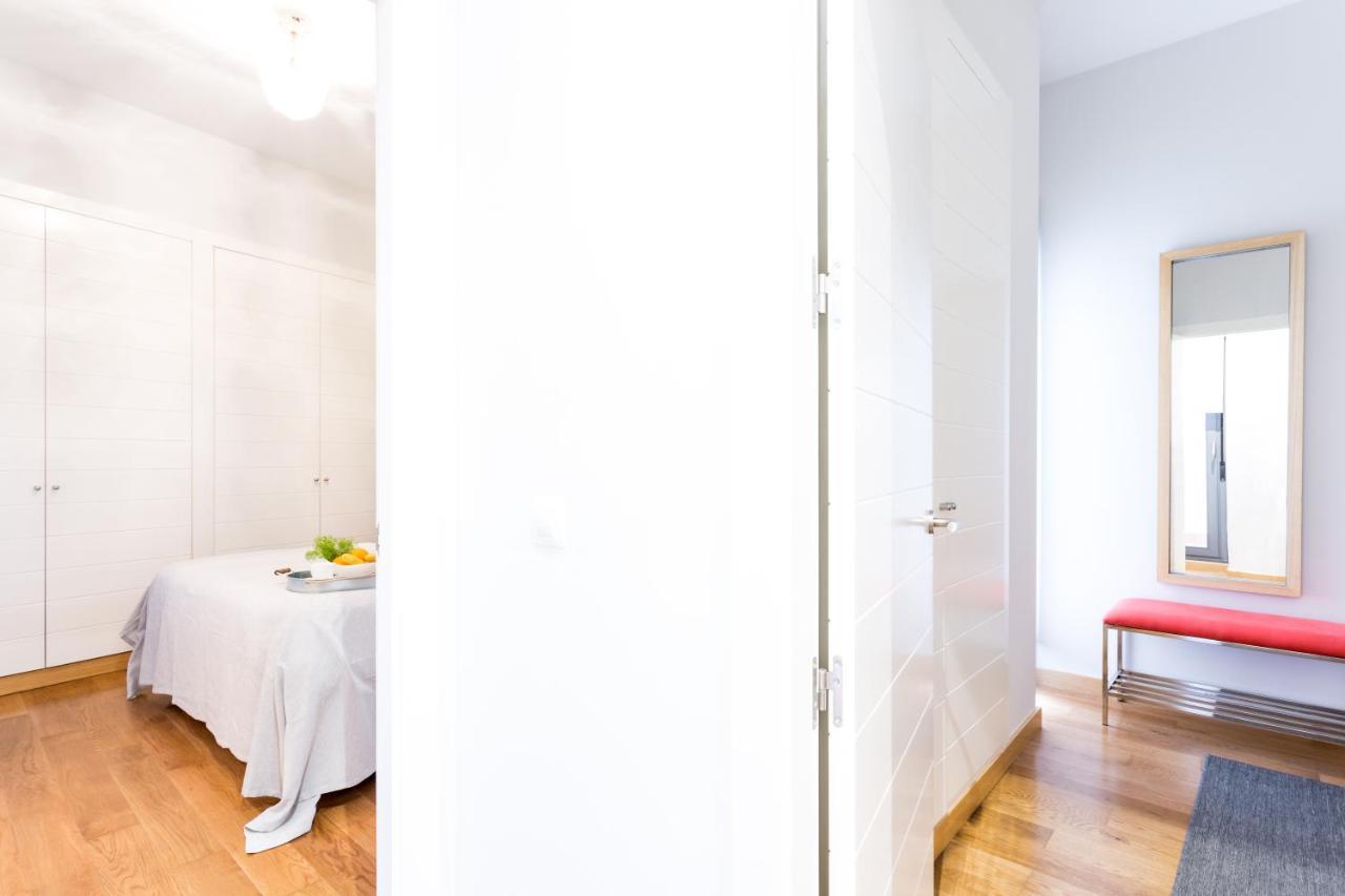 إشبيلية Apartamentos Rg Alameda De Hercules المظهر الخارجي الصورة